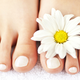 Image for article titled Why Toenails Turn Yellow